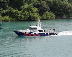 Полицейский похитил катер, списав это на шторм Полицейский похитил катер, списав это на шторм