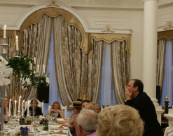 Стас Михайлов с размахом отметил новоселье