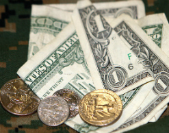 Грабеж на перекрестке: похищены $300 тысяч Грабеж на перекрестке: похищены $300 тысяч