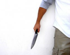 На Кузбассе мужчина убил прохожего, сделавшего комплимент его девушке