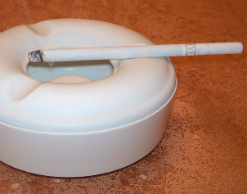 Молодой человек совершил кражу, чтобы стать вейпером Молодой человек совершил кражу, чтобы стать вейпером