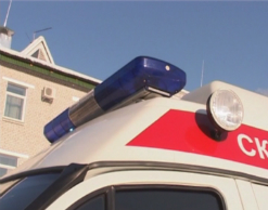 В Петербурге легковушка BMW врезалась в фуру