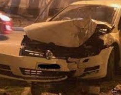 В Анапе пьяный водитель протаранил пять иномарок В Анапе пьяный водитель протаранил пять иномарок