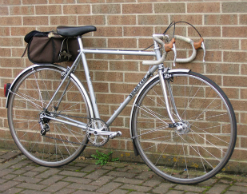 Велосипедиста-рекордсмена сбила фура Велосипедиста-рекордсмена сбила фура