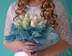 На Алтае мужчина украл свадебное платье и приданое