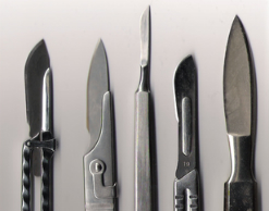 В Москве девушка кастрировала мужчину на первом свидании