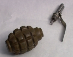 Пьяный екатеринбуржец пытался убить себя гранатой Пьяный екатеринбуржец пытался убить себя гранатой