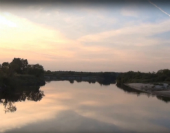 Девушка утонула в реке на глазах у возлюбленного Девушка утонула в реке на глазах у возлюбленного