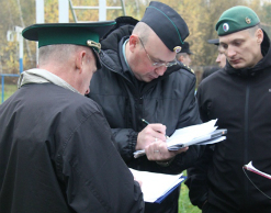 Амурчанин втянул приставов в аферу с липовой работой