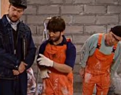 В СПб мигранты подрались за право делать ремонт В СПб мигранты подрались за право делать ремонт