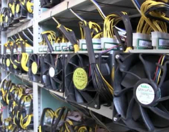 На пустом заводе в Оренбурге добывали биткоины На пустом заводе в Оренбурге добывали биткоины