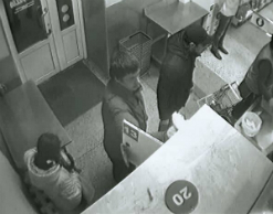 Внимание, розыск! В Костроме ищут мужчин, ранивших прохожего Внимание, розыск! В Костроме ищут мужчин, ранивших прохожего