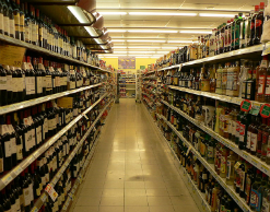 Мужчина отравлял продукты в магазинах крысиным ядом