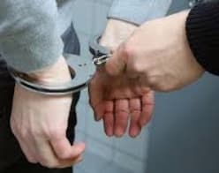 Саратовец разослал интимные фото школьницы ее друзьям