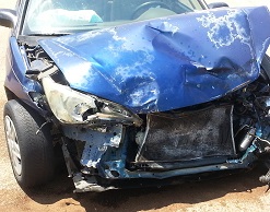 Чтобы получить страховку, мужчина разыграл ДТП