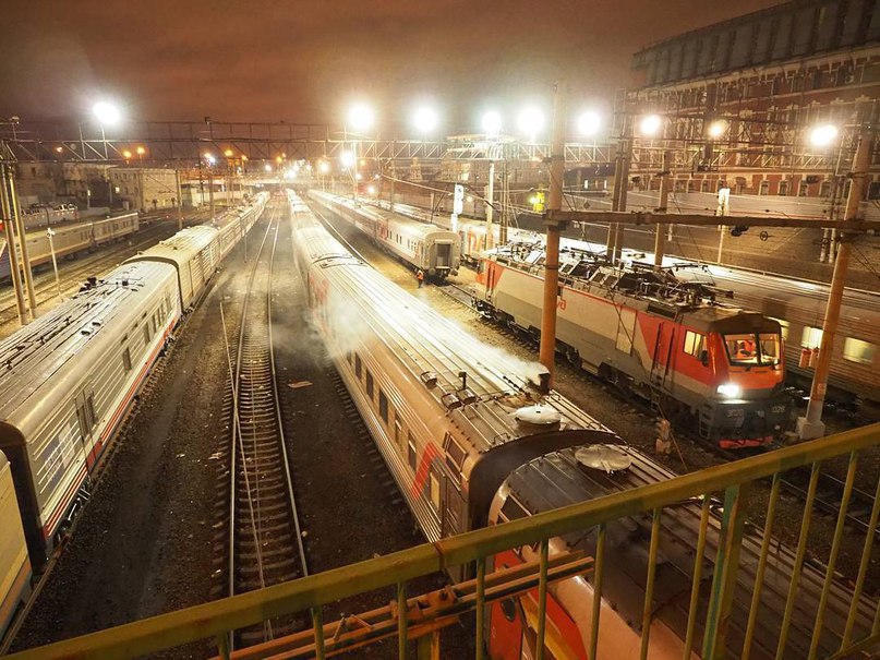 В Москве мужчина погиб под колесами поезда из Тулы