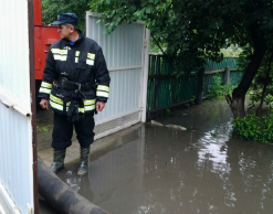 Краснодарского подростка убило током под дождем Краснодарского подростка убило током под дождем