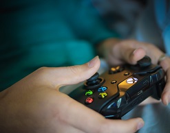 Парень лишился 8,5 тыс руб из-за любви к онлайн-играм Парень лишился 8,5 тыс руб из-за любви к онлайн-играм