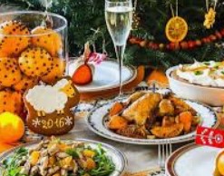 Труп гостя несколько дней сидел за новогодним столом