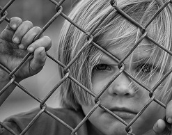 В США родители держали 13 своих детей на цепи