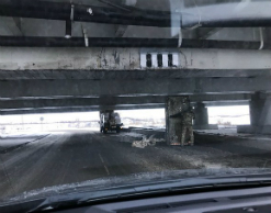 У баннера "Газель" не пройдет" разбилось 16 "Газелей"